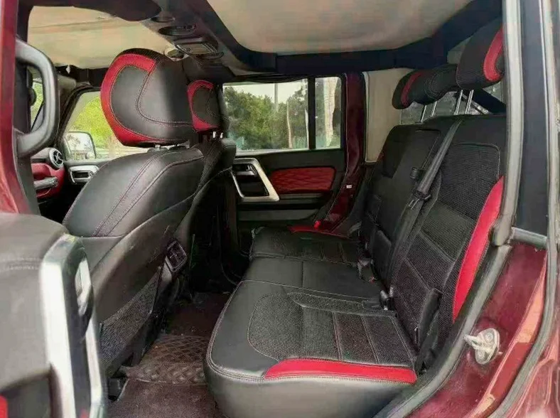 北京BJ40 内饰前排