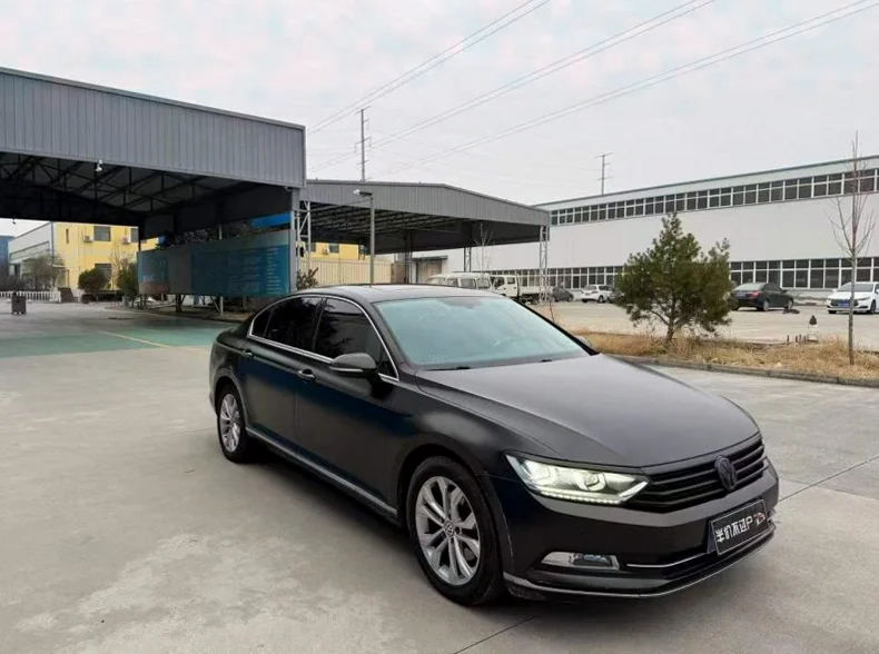 大众迈腾 正面外观二