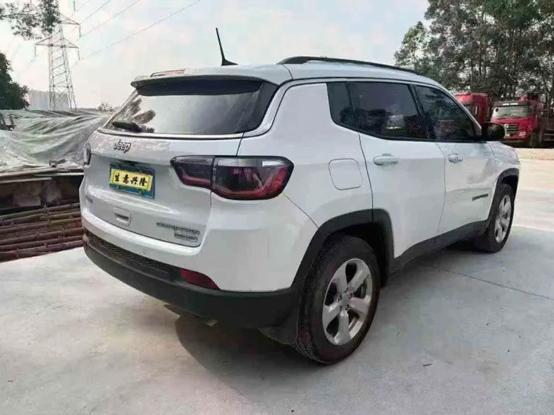 Jeep指南者 后面外观二