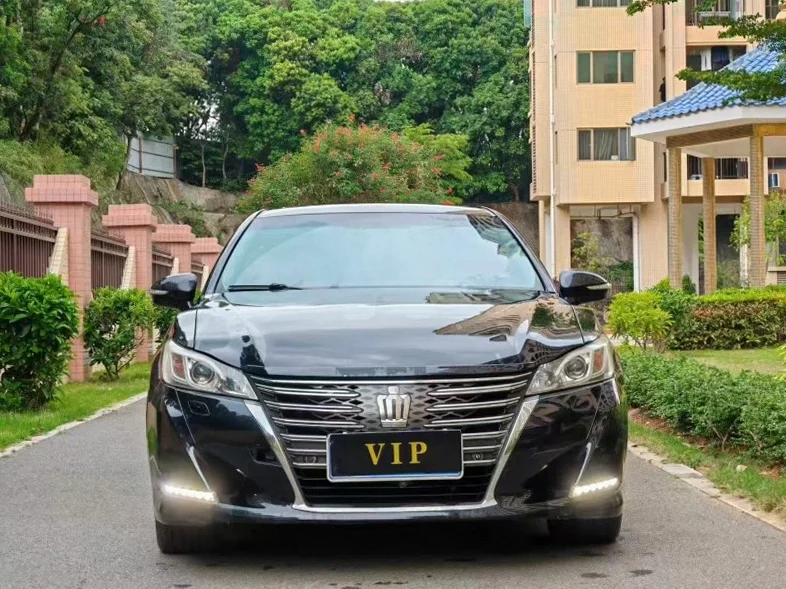 18年丰田皇冠2.0T高配