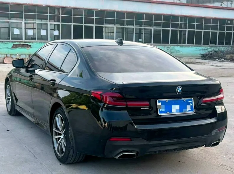 宝马5系 驾驶室