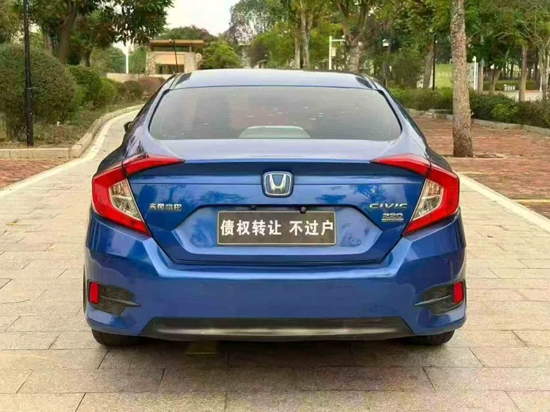 本田思域 驾驶室