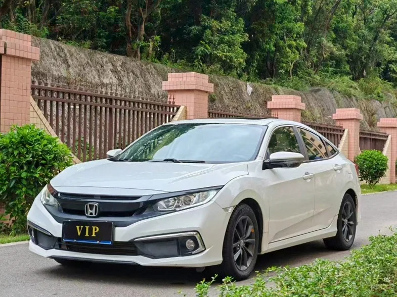 本田思域 正面外观三