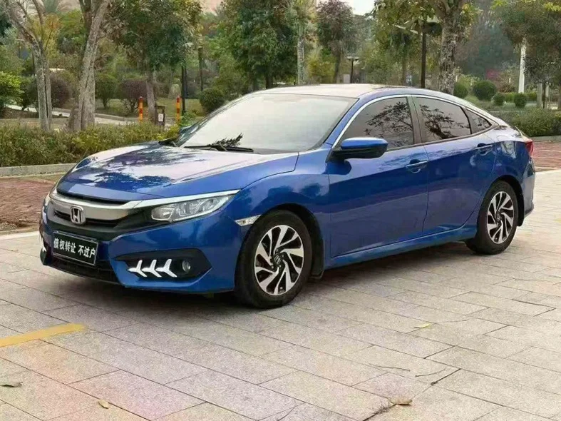 本田思域 正面外观三