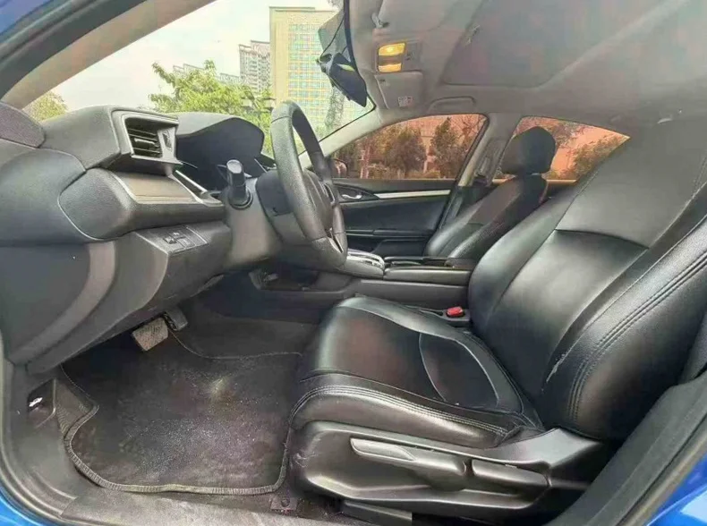 本田思域 后面外观二