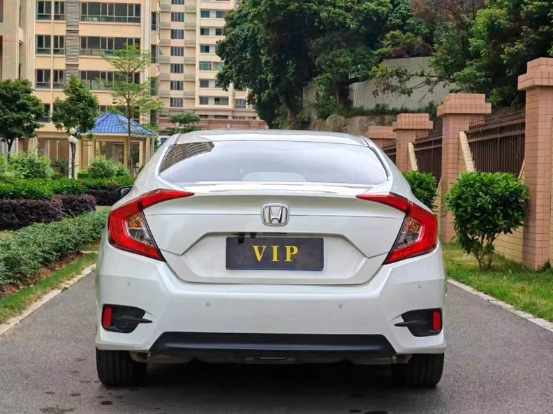 本田思域 驾驶室