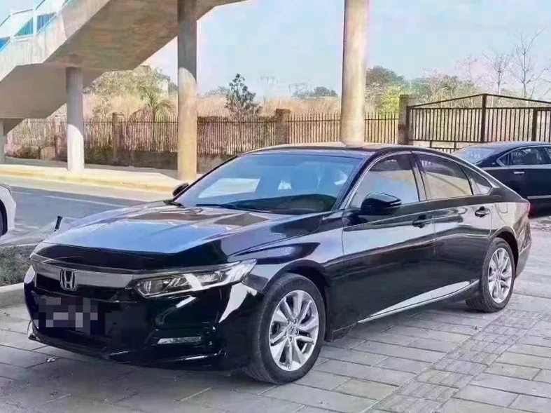 本田雅阁 正面外观三