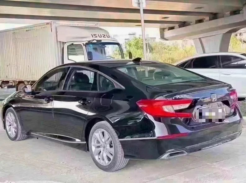 本田雅阁 内饰前排