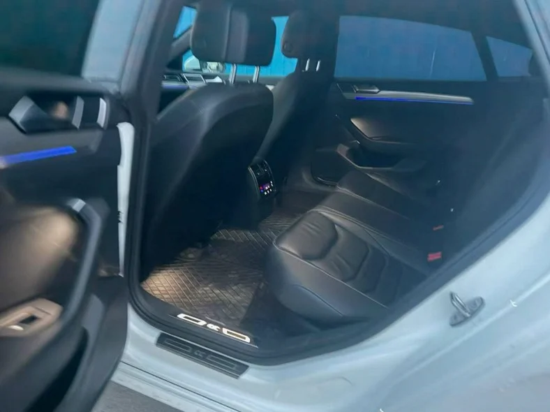 大众CC 后面外观二