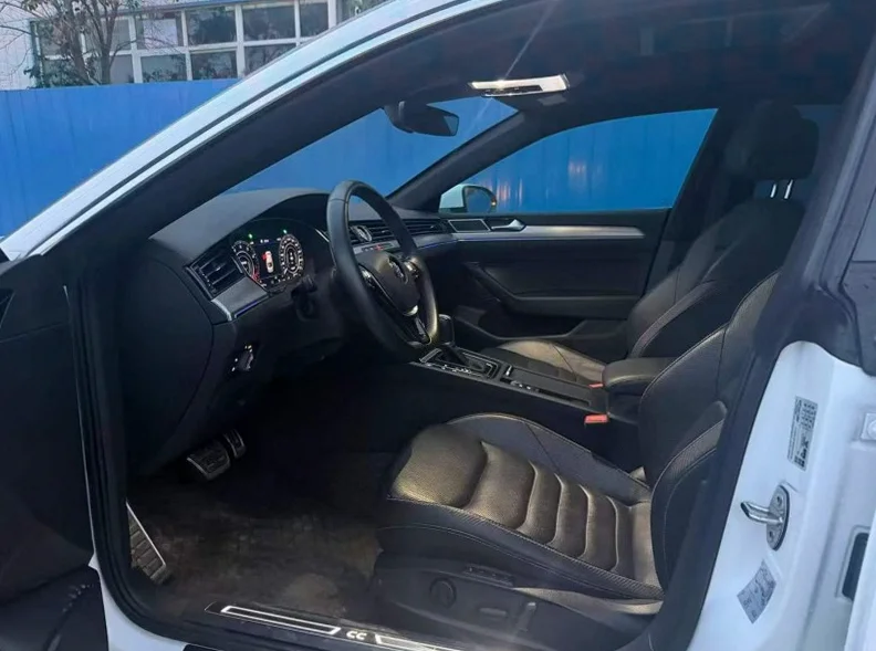 大众CC 后面外观三