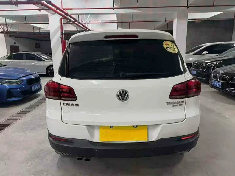 大众途观 驾驶室