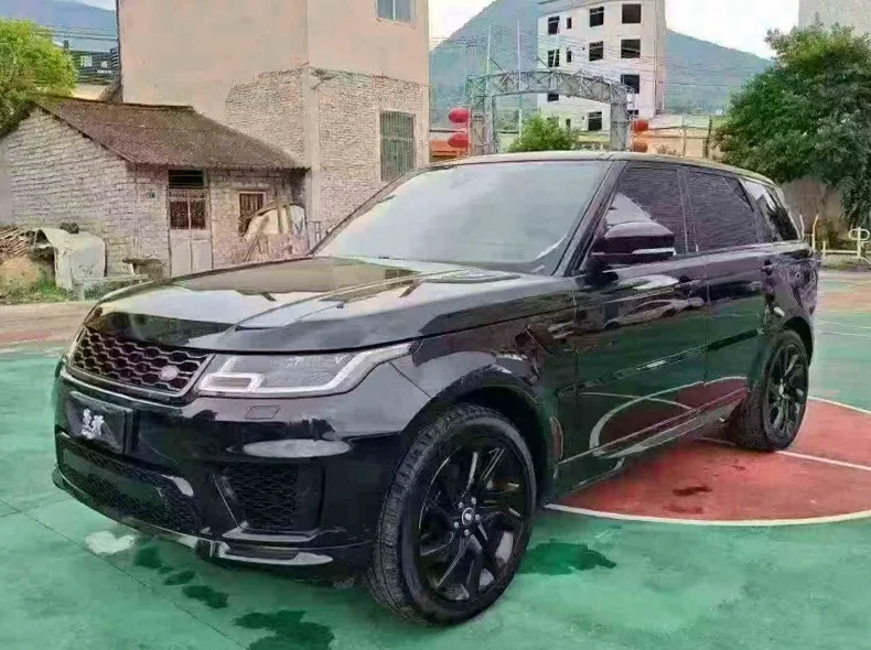 路虎揽胜运动 正面外观三