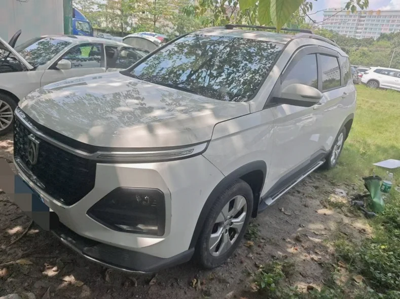 20年宝骏530七座手动档