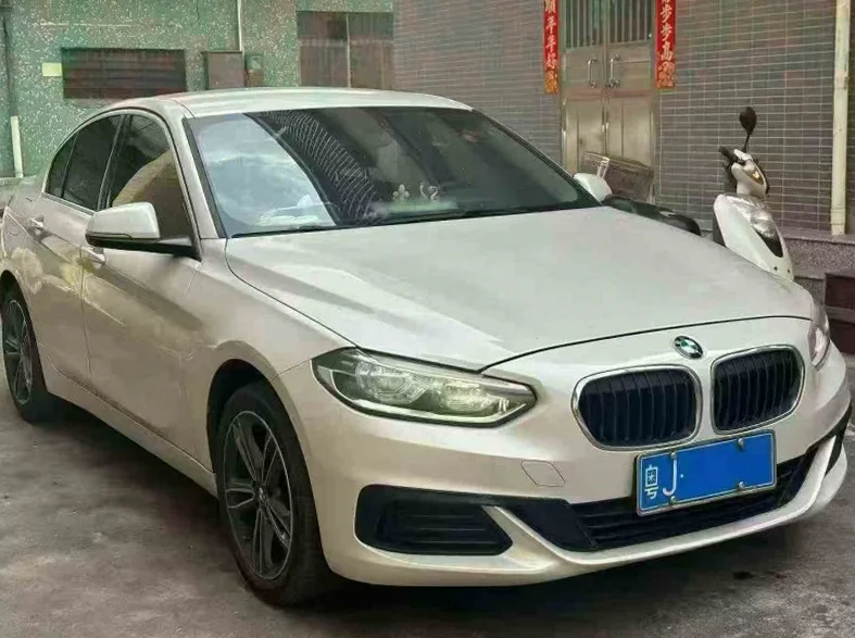 宝马1系 正面外观二