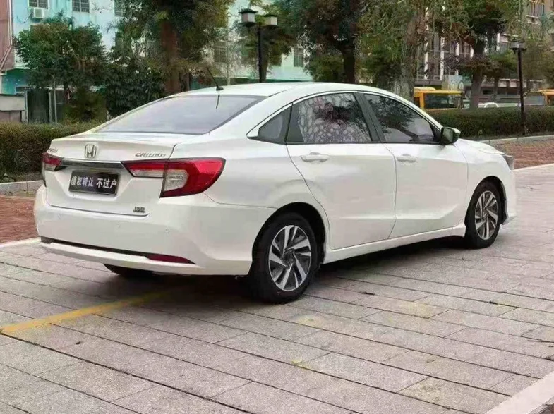 本田凌派 驾驶室