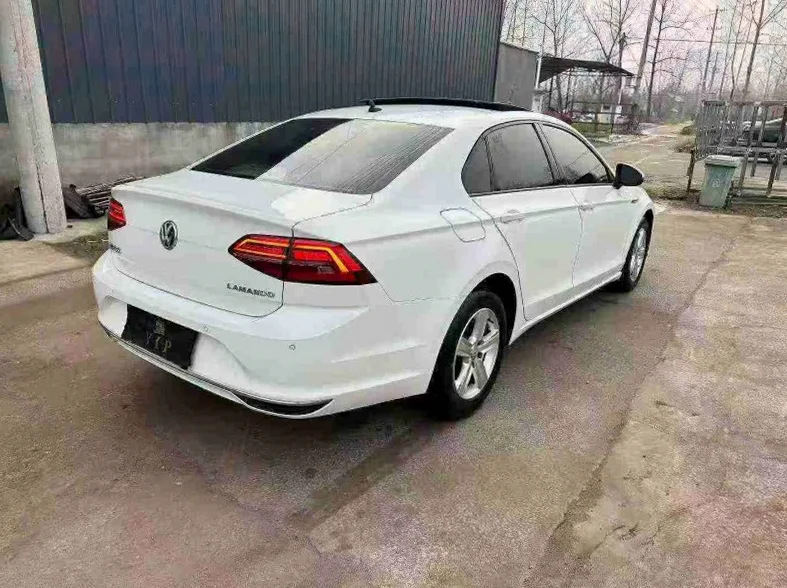 大众凌渡 后面外观三