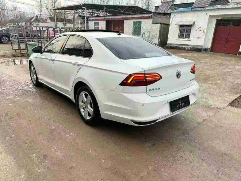 大众凌渡 正面外观二