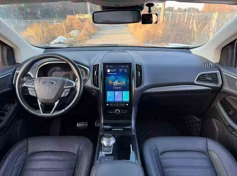 福特锐界 正面外观三