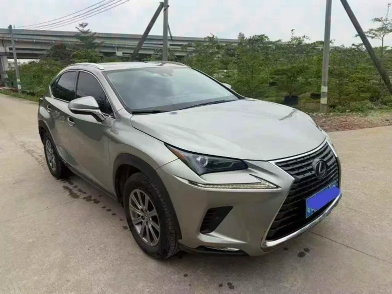 雷克萨斯NX 正面外观二