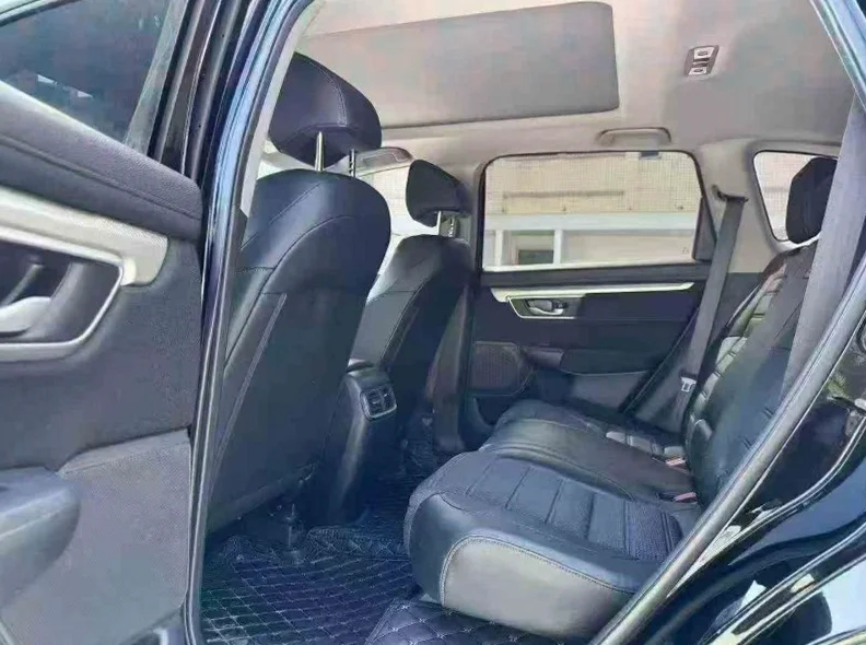 本田CRV 内饰前排