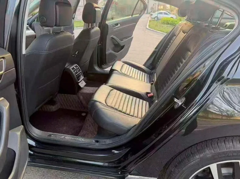 大众迈腾 驾驶室