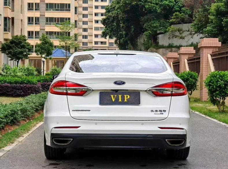 福特蒙迪欧 驾驶室