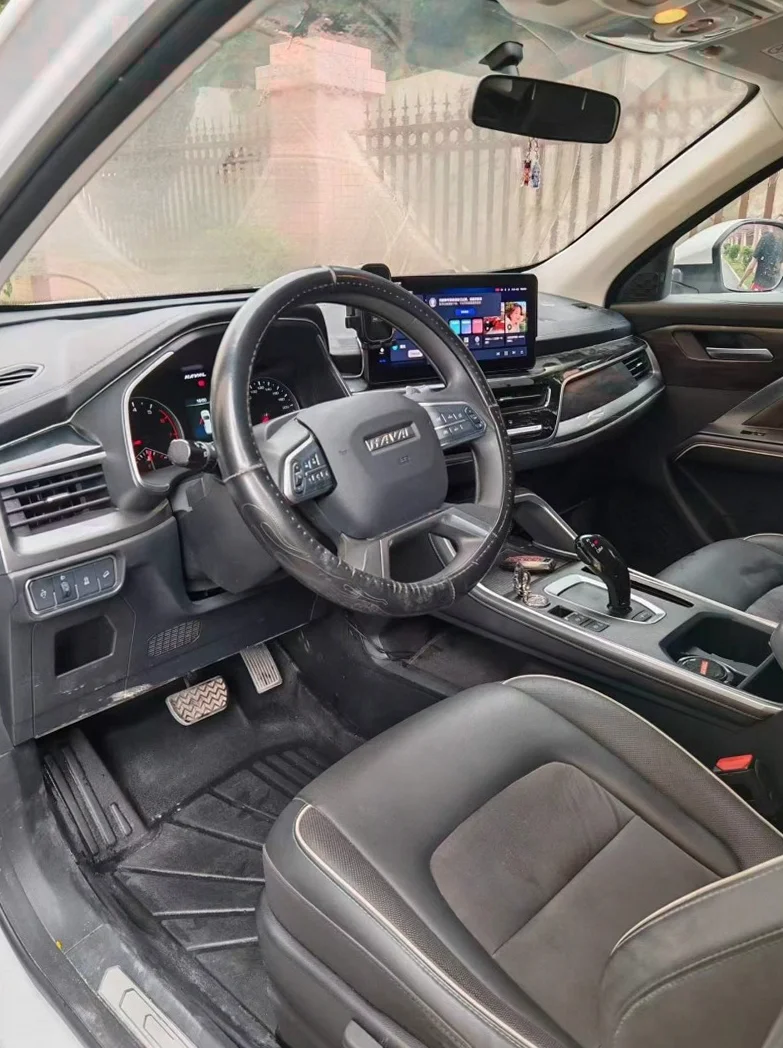 哈弗H6 正面外观三