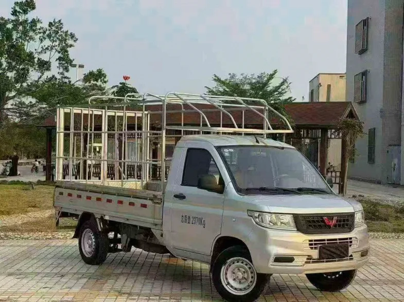 五菱汽车新卡 正面外观二