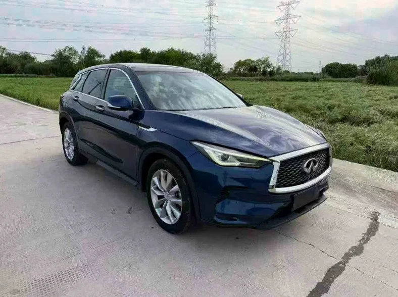 英菲尼迪QX50 正面外观三