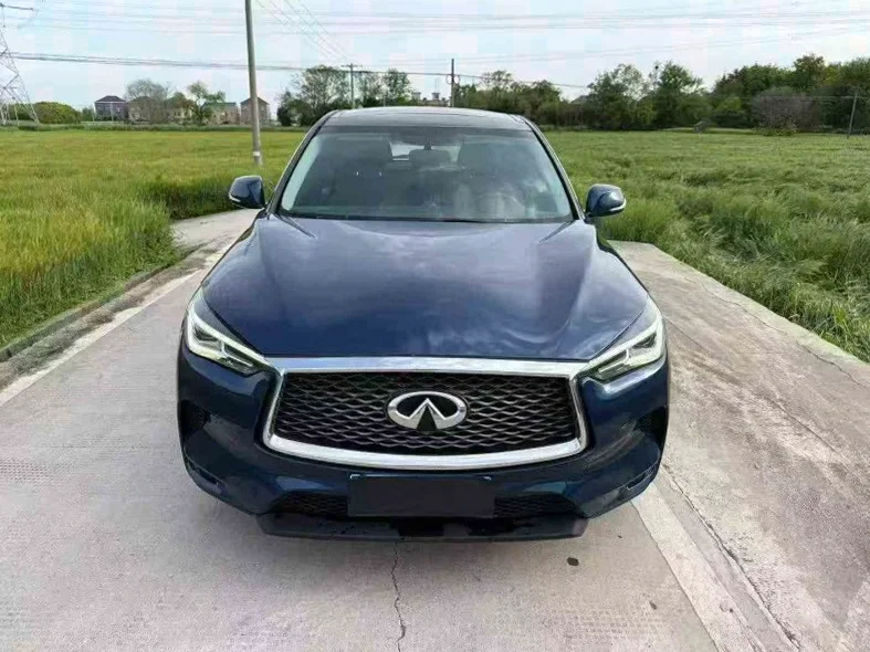 21年英菲尼迪QX50 2.0T 两驱菁英版