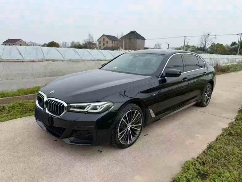 宝马5系 正面外观二