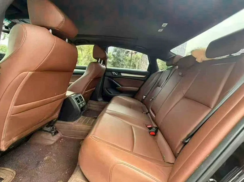 本田英诗派 后面外观二