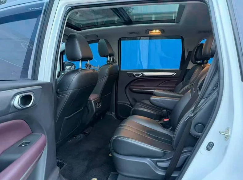 传祺M6 后面外观三