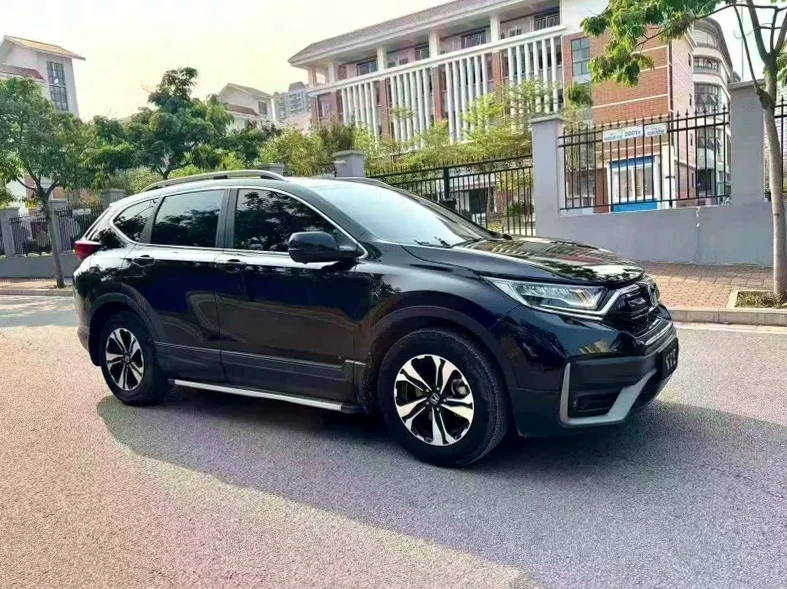 本田CRV 正面外观二