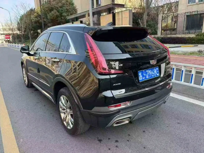 凯迪拉克XT4 内饰后排