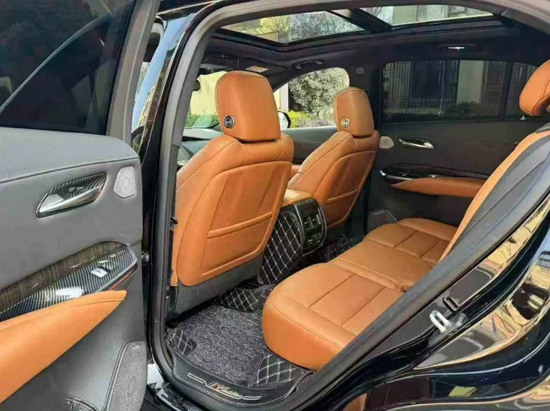 凯迪拉克XT4 后面外观三