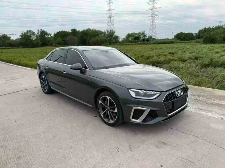 奥迪A4L 正面外观二