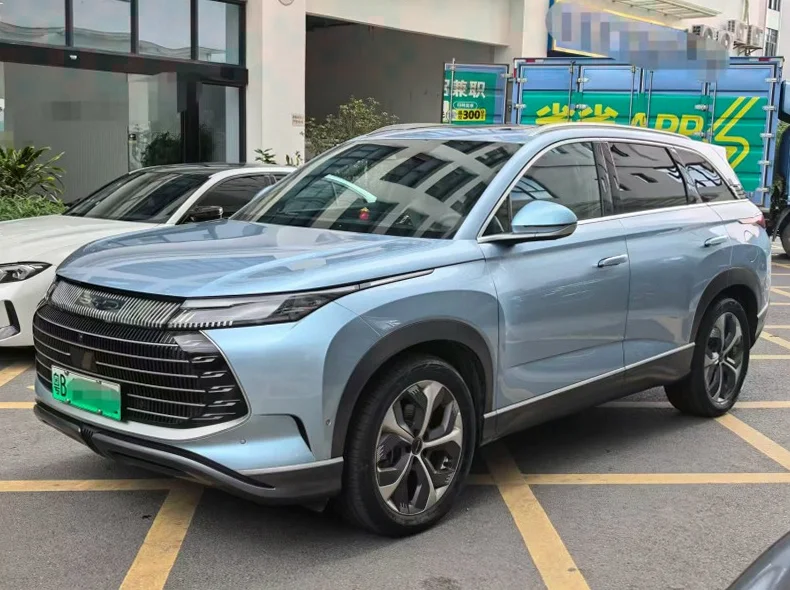 比亚迪驱逐舰 后面外观三