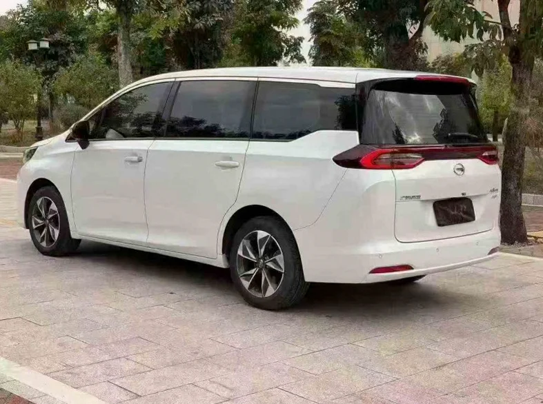 传祺M6 内饰后排