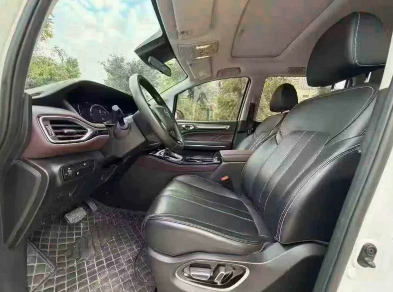 传祺M6 后面外观三