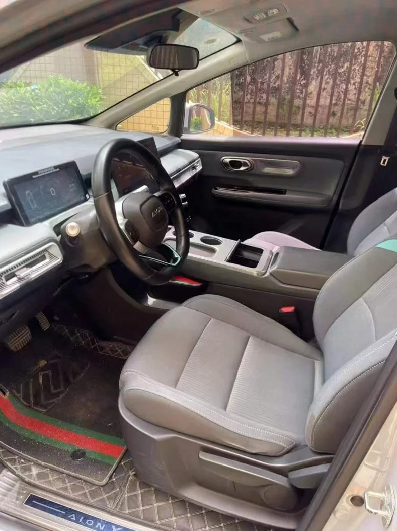 传祺埃安Y 内饰前排