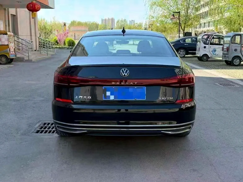 大众帕萨特 后面外观三