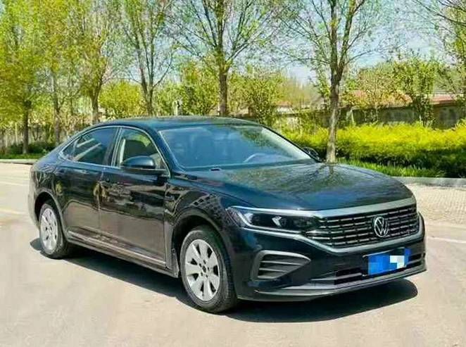 大众帕萨特 正面外观三