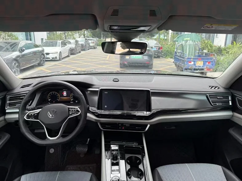 大众途昂 正面外观三