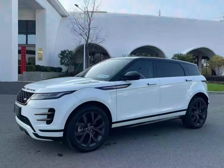 路虎极光 正面外观二