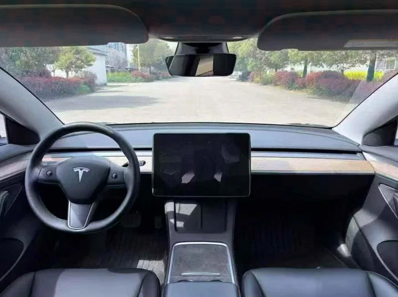 特斯拉MODEL 内饰后排