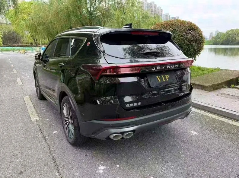 奇瑞捷途 内饰前排