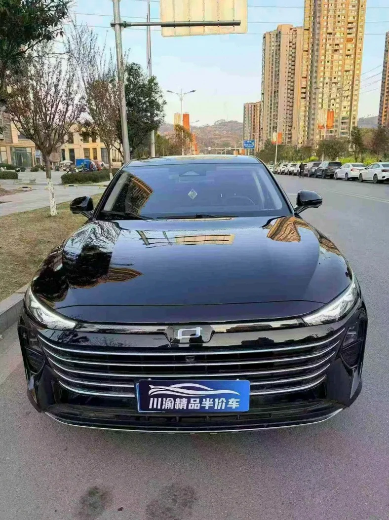 24年奔腾B70 2.0T自动顶配