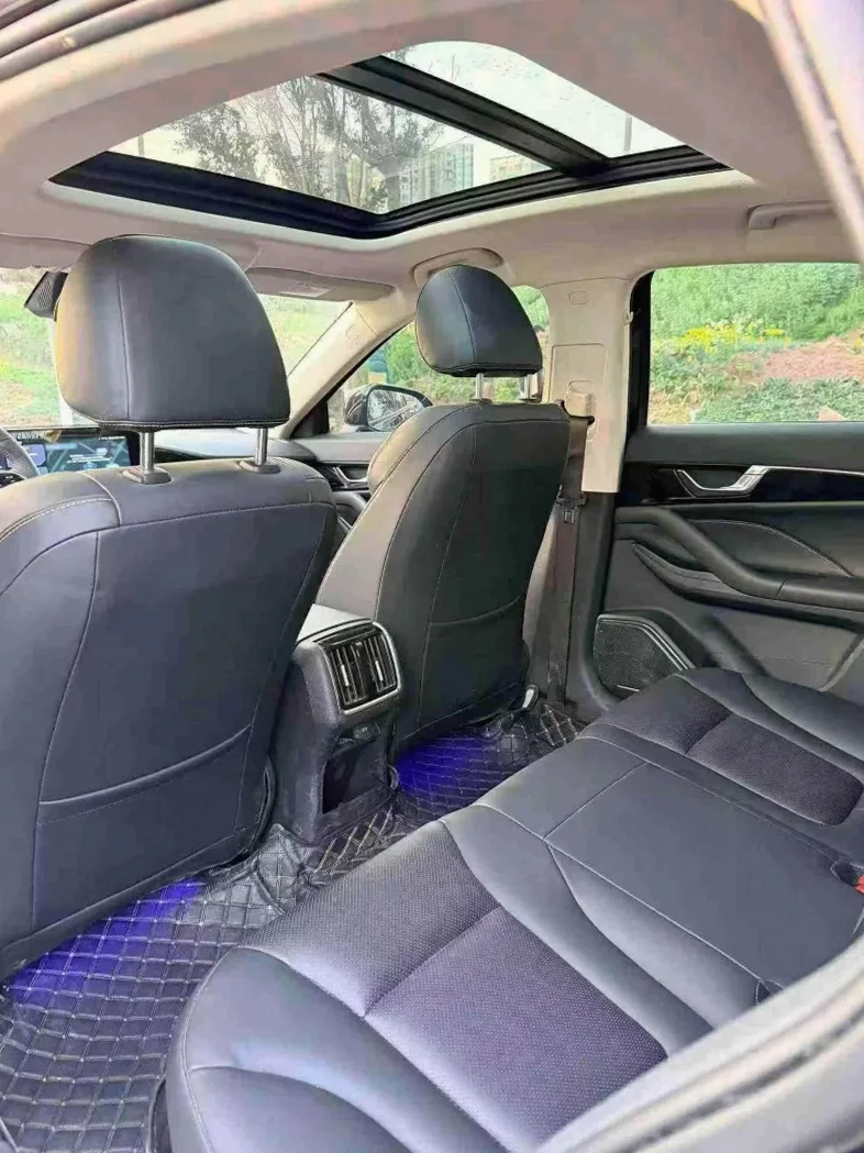 奔腾B70 后面外观二