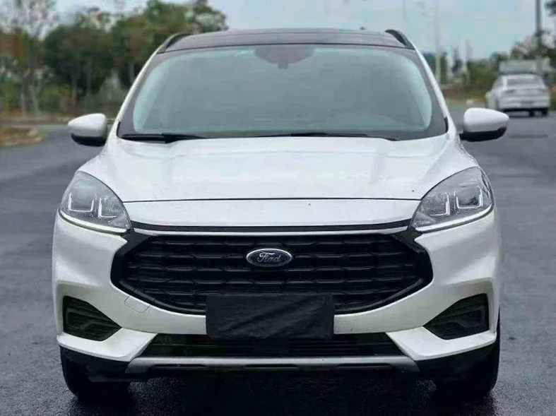 24年福特锐际2.0T自动高配版